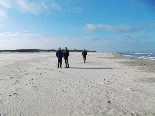 Ein schöner Strandspaziergang